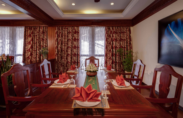 Presidential Suite with Balcony